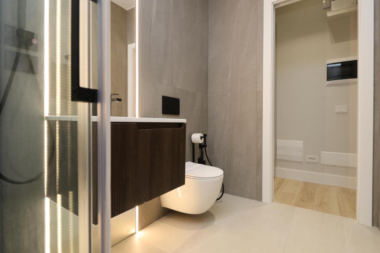 Renovated & Fully Equipped-Luxurious-2Room Fontana Suite, It Just Doesn'T Get Any Better! Olbia Exterior photo