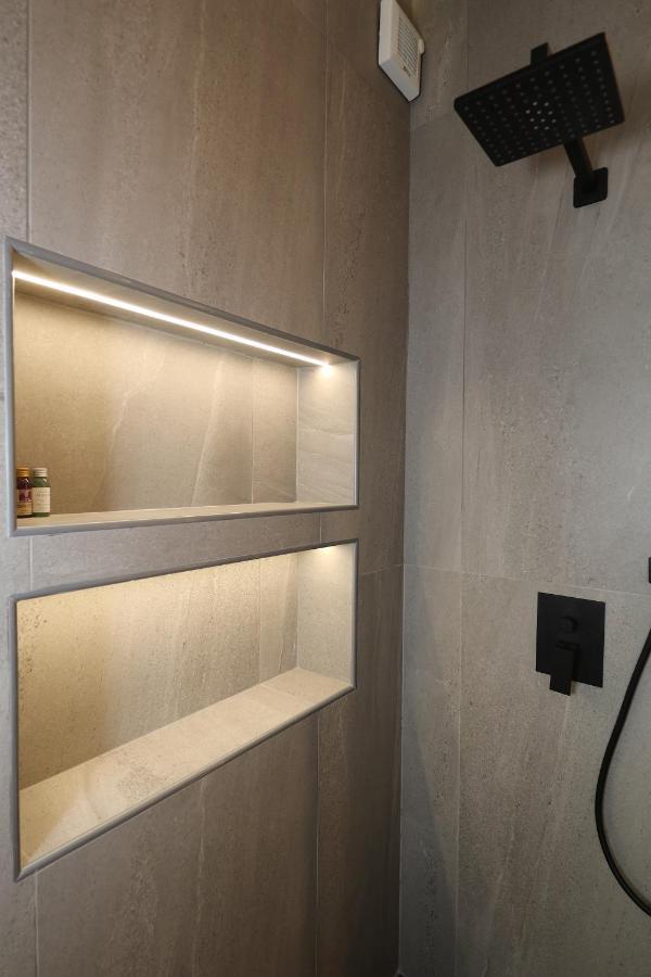 Renovated & Fully Equipped-Luxurious-2Room Fontana Suite, It Just Doesn'T Get Any Better! Olbia Exterior photo